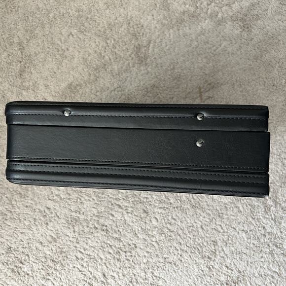 Samsonite Leather Computer Laptop Attache Briefcase Expandable 44077-1041 Black - Picture 6 of 7